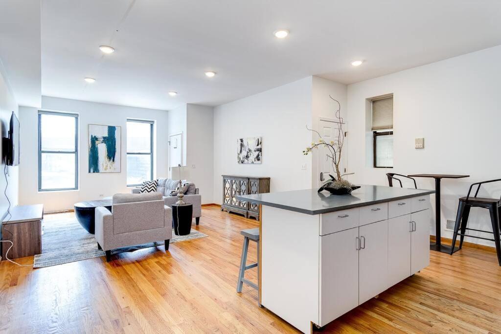 Goose Island Central Downtown Prime Location With Access To Patio Chi - 1 Чикаго Экстерьер фото